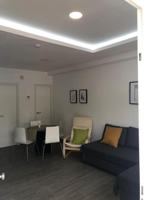 La Carihuela Apartamento Торремолинос Экстерьер фото